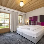 Kinder- & Gletscherhotel Hintertuxerhof Hotel Tux