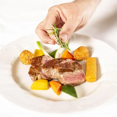 Szálloda Kinder- & Gletscherhotel Hintertuxerhof Tux