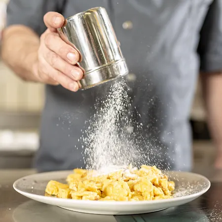 Szálloda Kinder- & Gletscherhotel Hintertuxerhof