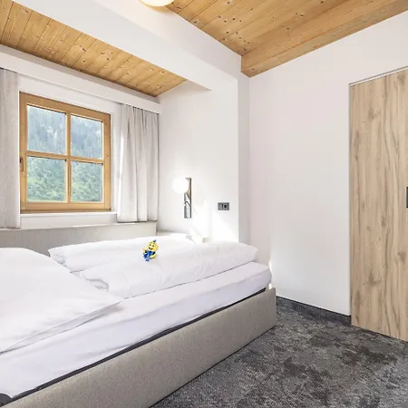 Hotel Kinder- & Gletscherhotel Hintertuxerhof 4*