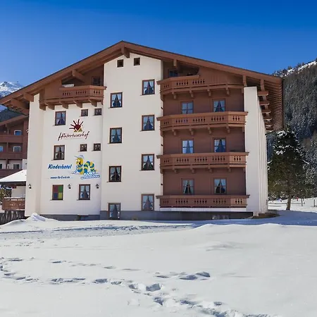 Hotel Kinder- & Gletscherhotel Hintertuxerhof 4*