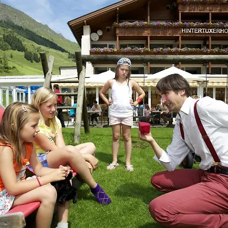 Kinder- & Gletscherhotel Hintertuxerhof 4*