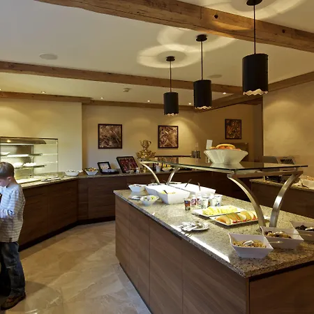 Kinder- & Gletscherhotel Hintertuxerhof Tux