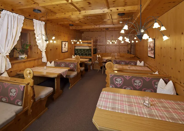 Ξενοδοχείο Kinder- & Gletscherhotel Hintertuxerhof 4*