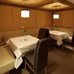 Kinder- & Gletscherhotel Hintertuxerhof Otel 4*